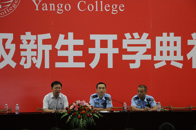 快安派出所为我院做安全教育_副本.jpg