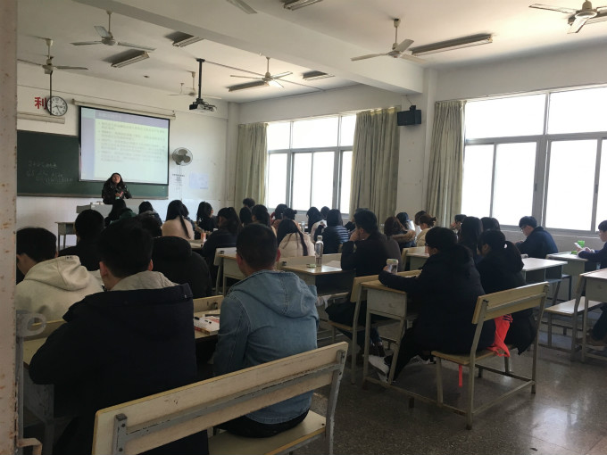 法律系开学第一天1_meitu_1.jpg