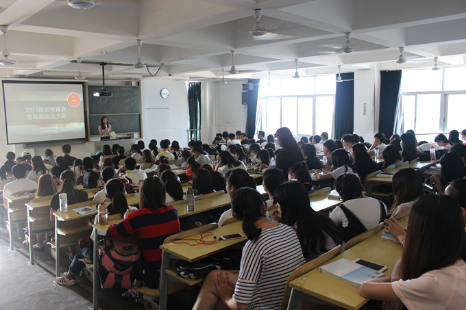 返校段会2_副本.jpg