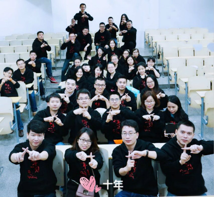 微信图片_20171120082552_meitu_6.jpg