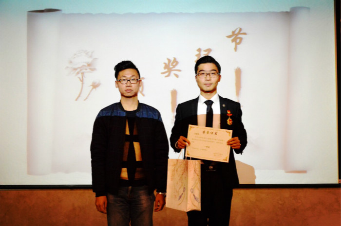 陈建宾老师颁奖_meitu_5.jpg